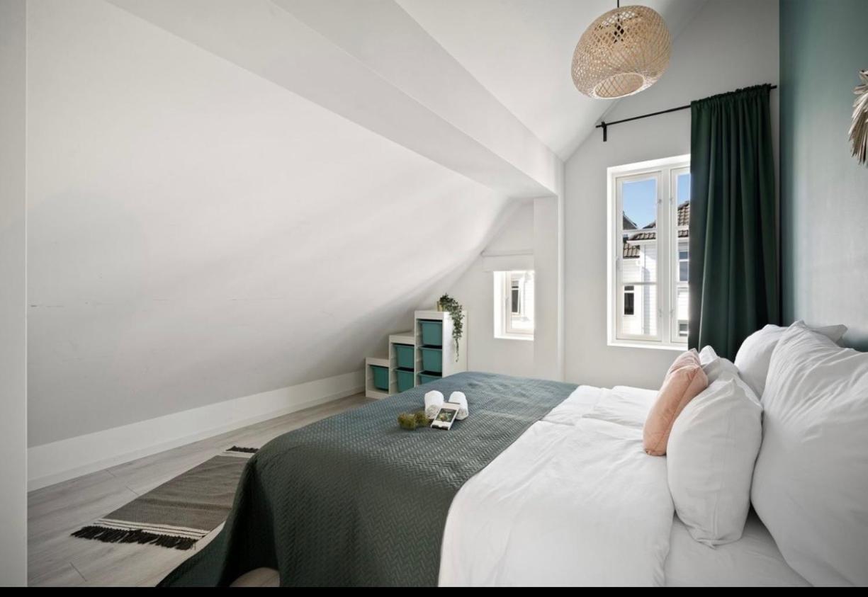 A Place To Stavanger, 3 * Stavanger